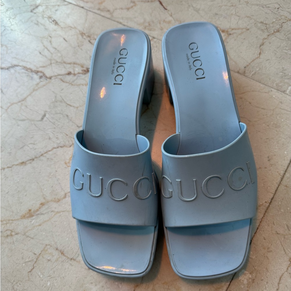 Gucci sandals